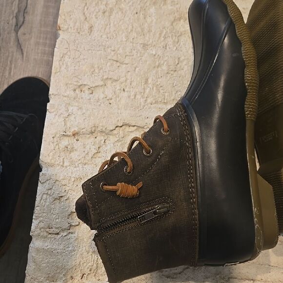 Sperry Black and Brown Duck Boots - Picture 9 of 12